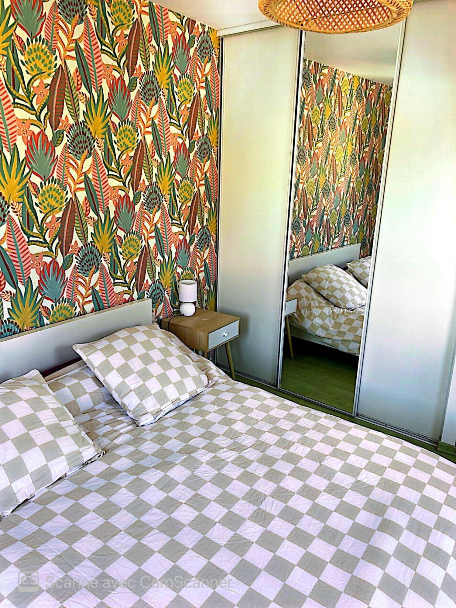 Superbe Duplex Coeur De Ville 3 Etoiles Jonzac Exteriör bild